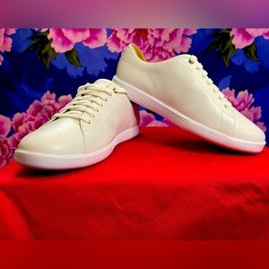 COLE HAAN- Grand Crosscourt shoe